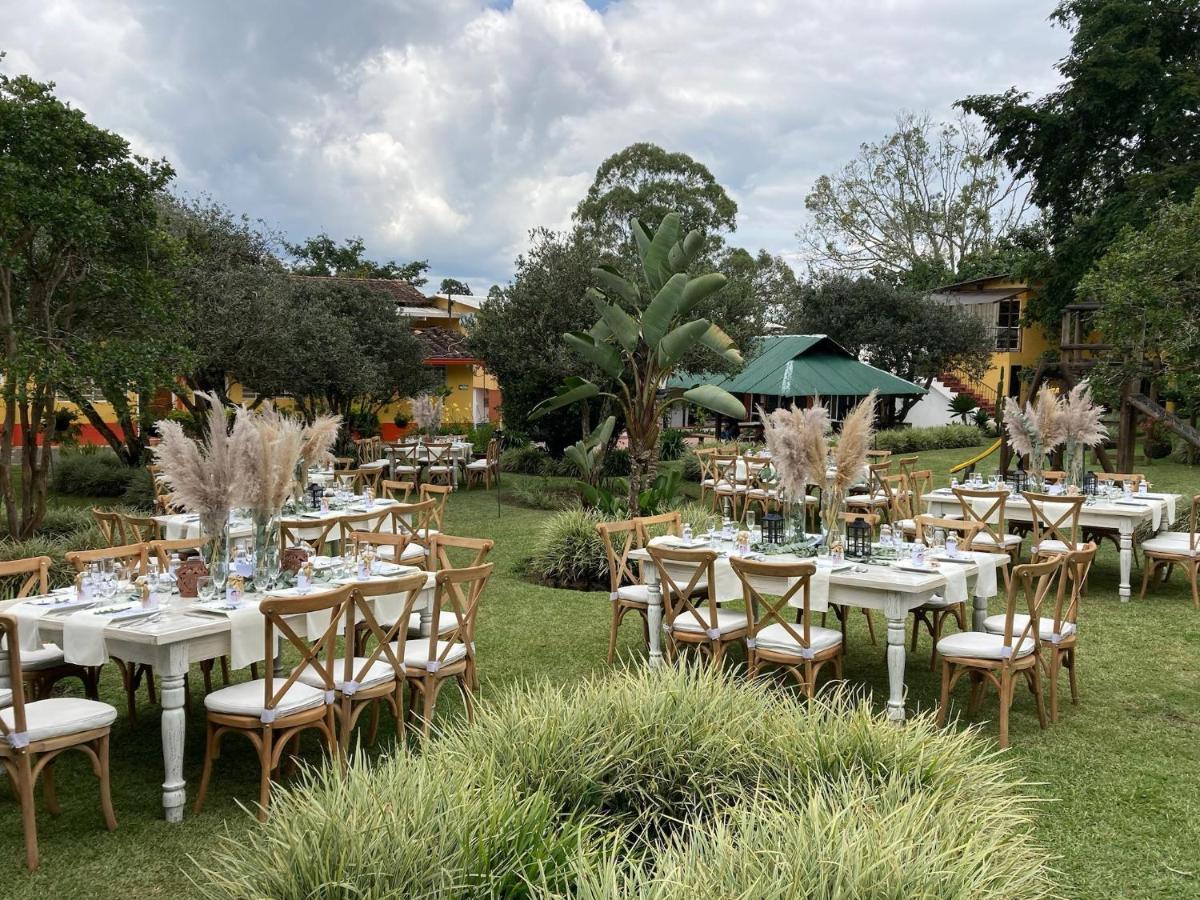 Finca Hotel La Ponderosa Rionegro Exterior photo